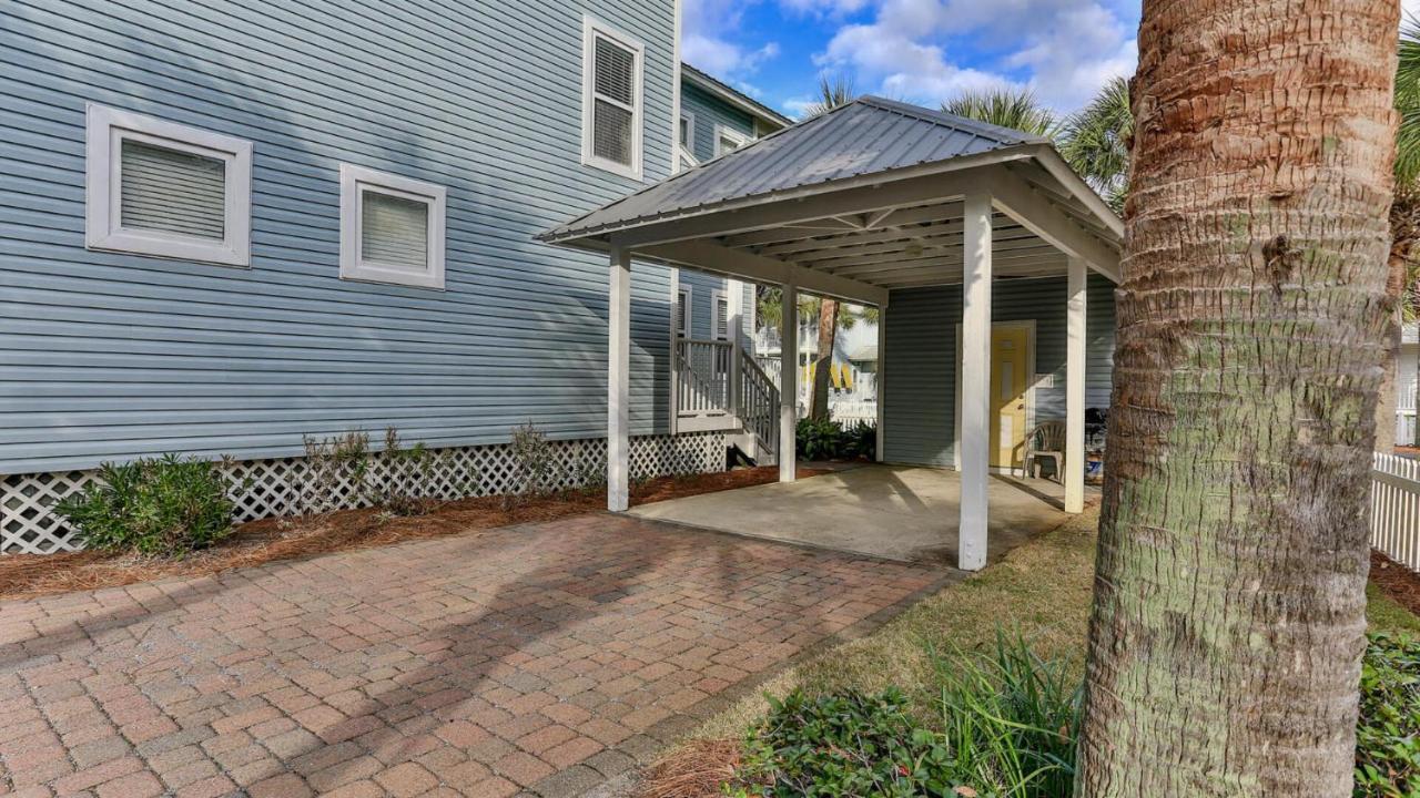 Biglows Bungalow: Beachside Retreat with Pet-Friendly Perks Destin Exterior photo